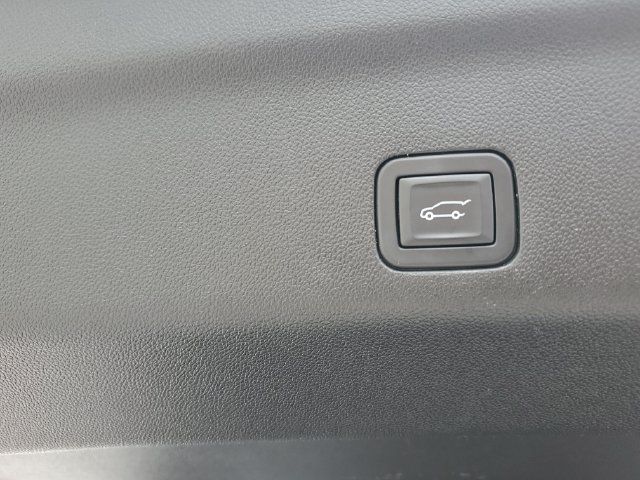 Certified 2023 GMC Yukon XL Denali Ultimate AWD/4WD image 27