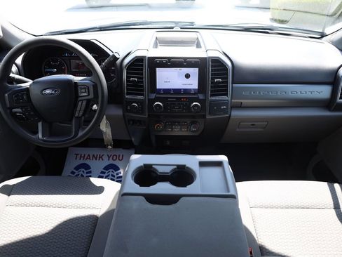 Used 2022 Ford F250 XLT w/ XLT Value Package AWD/4WD image 18