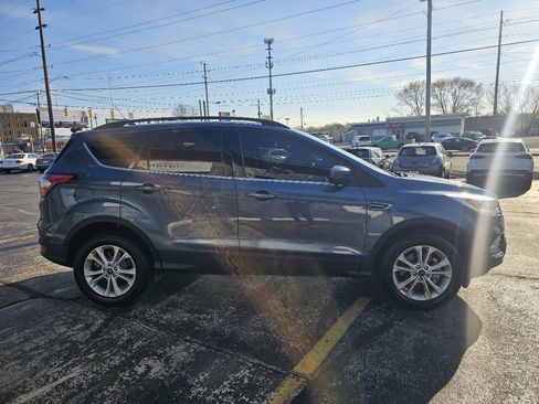 Used 2018 Ford Escape SEL image 4