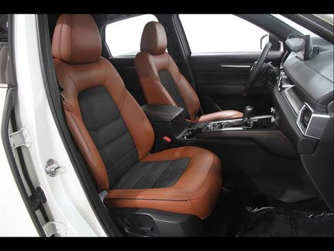 Certified 2024 MAZDA CX-5 Carbon Edition AWD/4WD image 15