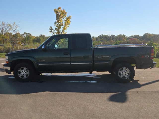 Used 2001 Chevrolet Silverado 1500 LS w/ Off-Road Chassis Pkg AWD/4WD image 11