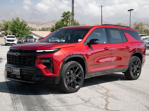 New 2026 Chevrolet Traverse RS image 8