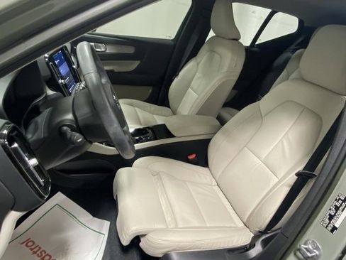 Certified 2023 Volvo XC40 B5 Plus w/ Driver Assist Package image 11