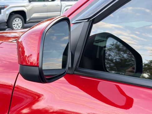 Used 2025 Toyota Tacoma TRD Off-Road image 24