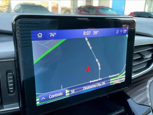 Used 2023 Ford Explorer Limited image 30