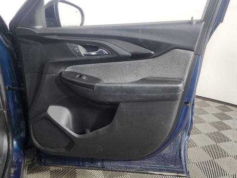 Used 2021 Chevrolet TrailBlazer LS image 28