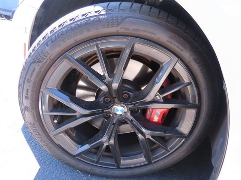 Used 2023 BMW 530i w/ M Sport Package RWD image 15