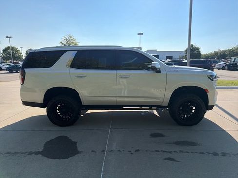 Used 2024 Chevrolet Tahoe High Country AWD/4WD image 6