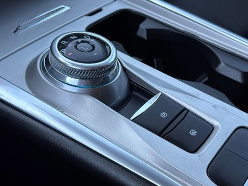 Used 2023 Ford Explorer XLT w/ Equipment Group 202A image 18