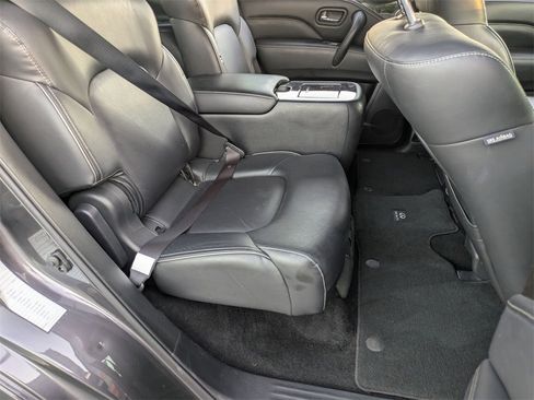Used 2024 INFINITI QX80 Luxe image 28