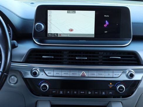 Used 2022 Kia Telluride S image 7