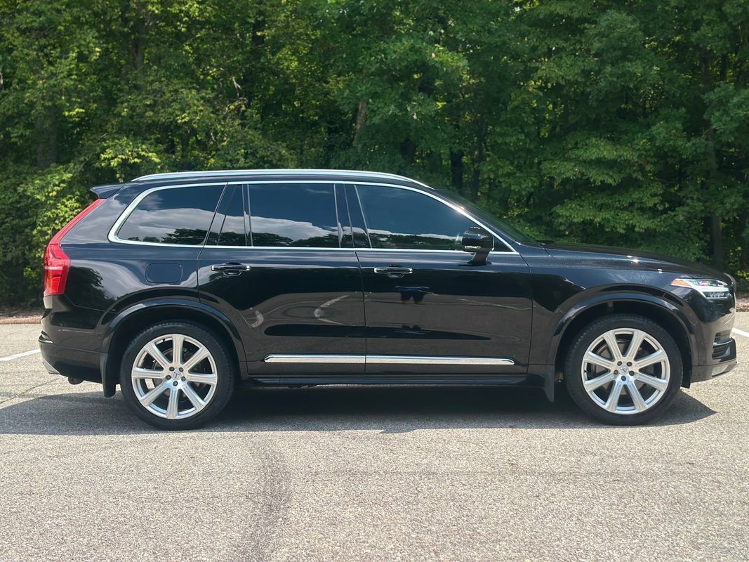 Used 2017 Volvo XC90 T6 Inscription w/ Vision Package AWD/4WD image 8