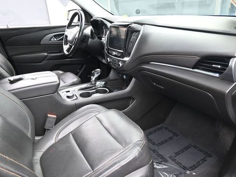 Used 2021 Chevrolet Traverse Premier w/ Redline Edition image 37