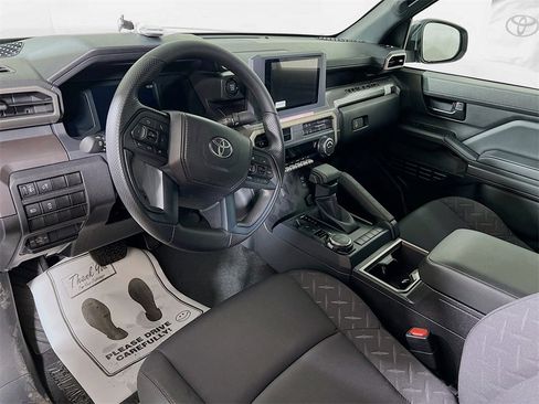 Certified 2024 Toyota Tacoma SR5 image 10