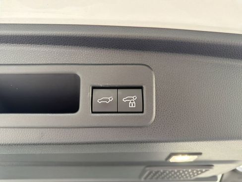 Used 2025 Toyota 4Runner Limited image 20