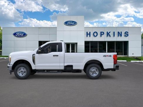 New 2026 Ford F250 XL w/ XL Chrome Package image 3