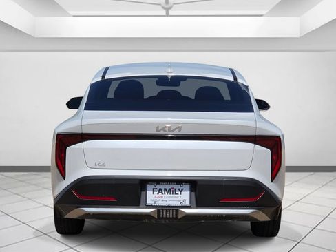 Used 2025 Kia K4 FWD image 6