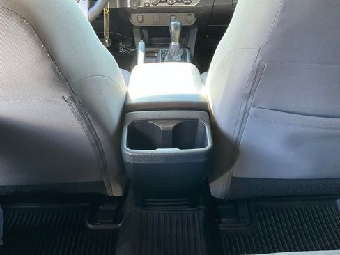 Used 2019 Toyota Tacoma SR5 image 35