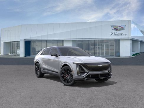 New 2026 Cadillac Lyriq V image 1