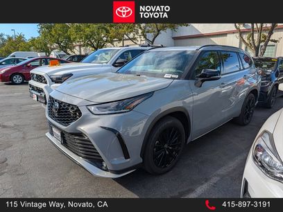 Used 2025 Toyota Highlander XSE