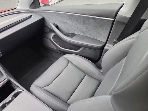 Used 2024 Tesla Model 3 Long Range AWD/4WD image 35