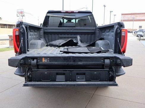 Certified 2024 GMC Sierra 2500 Denali Ultimate w/ Max Trailering Package AWD/4WD image 22