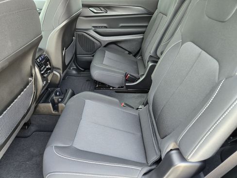 New 2026 Jeep Grand Cherokee L Laredo AWD/4WD image 20