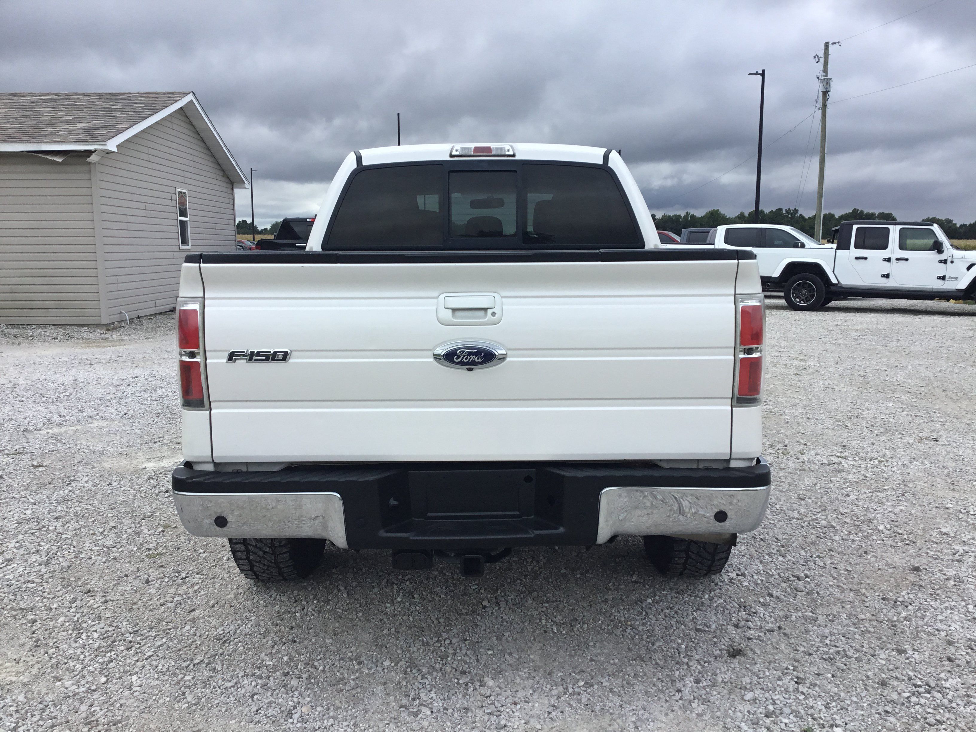 Used 2013 Ford F150 Lariat w/ Mid Equipment Group AWD/4WD image 4