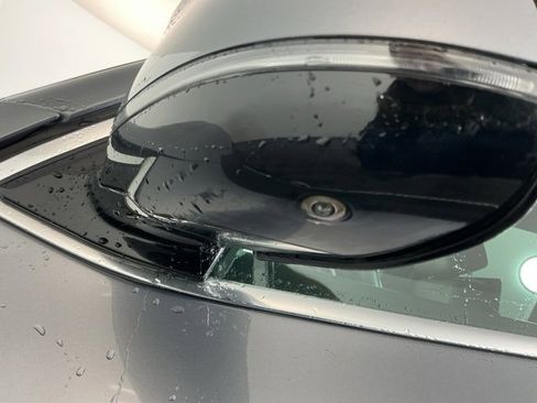 Used 2018 BMW X5 xDrive50i w/ Dynamic Handling Package image 11