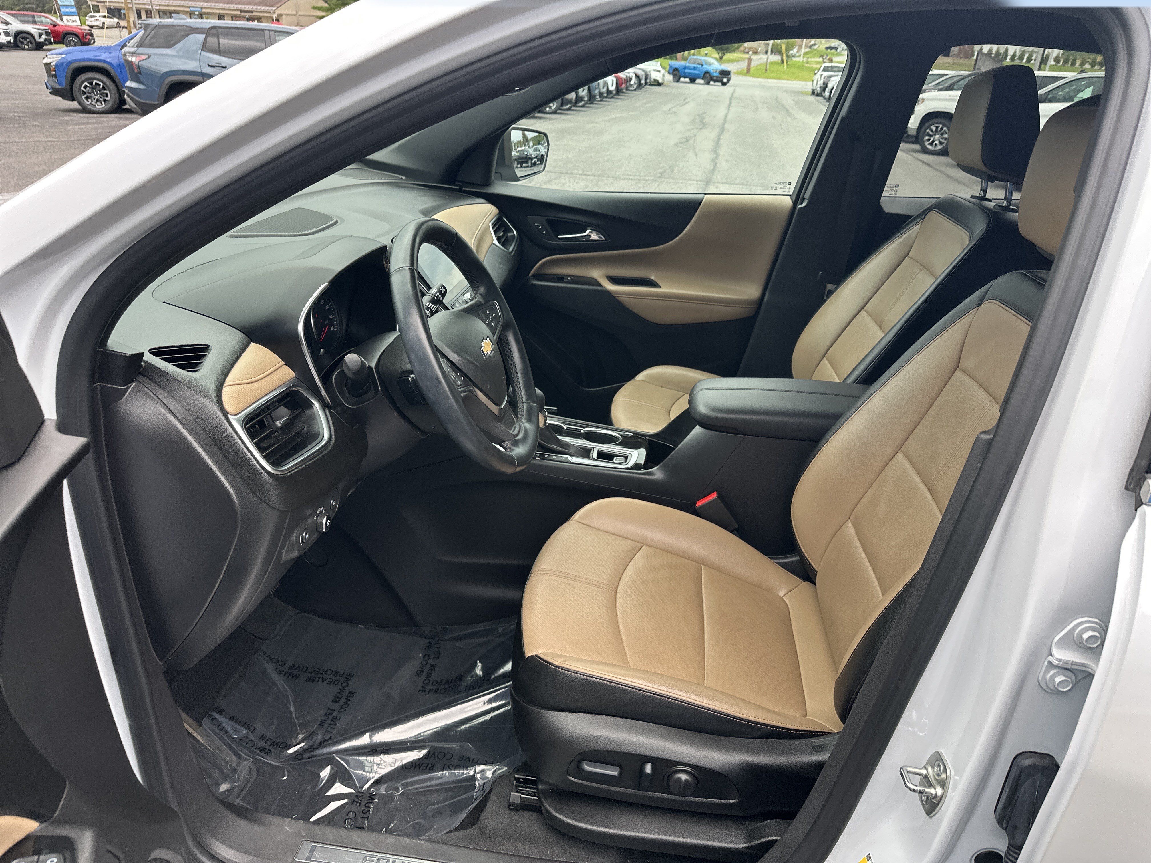 Certified 2024 Chevrolet Equinox Premier AWD/4WD image 9