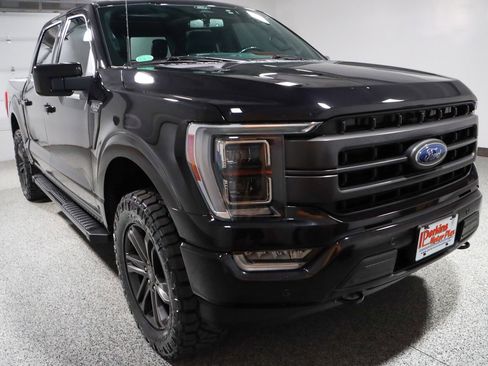 Used 2022 Ford F150 Lariat w/ Equipment Group 502A High image 5