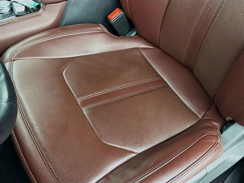 Used 2024 Ford Expedition Max Limited image 20