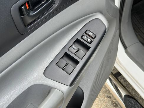 Used 2012 Toyota Tacoma 4x4 Double Cab w/ TRD Off-Road Pkg image 16