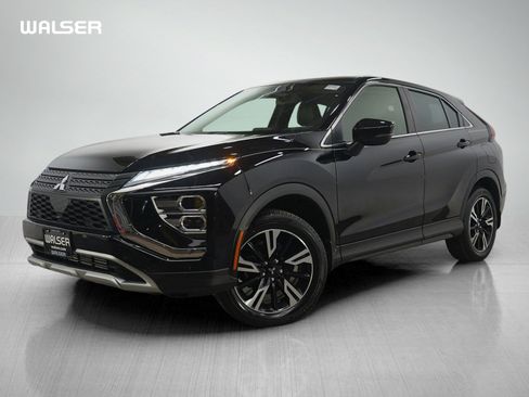 Used 2023 Mitsubishi Eclipse Cross SE image 1