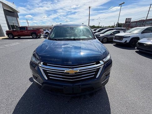 Used 2023 Chevrolet Traverse LT w/ LPO, Floor Liner Package AWD/4WD image 9