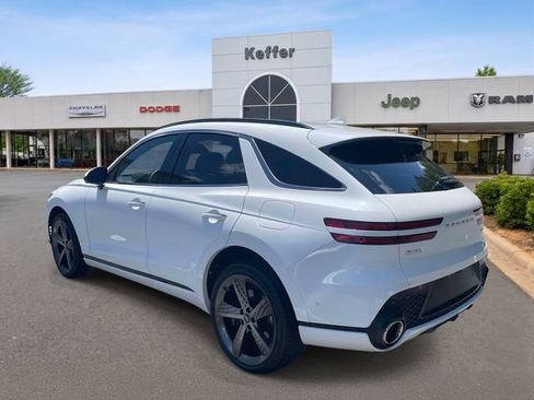 Used 2025 Genesis GV70 3.5T Sport w/ Sport Prestige Package AWD/4WD image 4