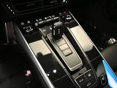 Certified 2022 Porsche 911 Carrera w/ Sport Chrono Package image 25