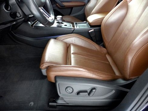 Used 2019 Audi Q5 2.0T Premium Plus w/ Premium Plus Package image 45