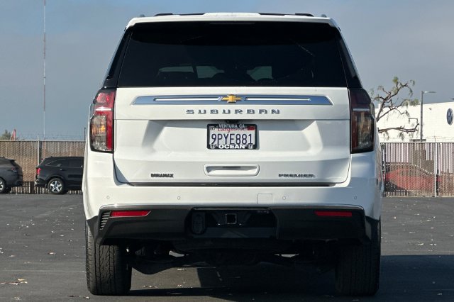 Used 2024 Chevrolet Suburban Premier w/ Advanced Technology Package AWD/4WD image 5
