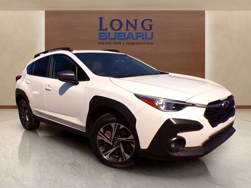Certified 2024 Subaru Crosstrek 2.0i Premium AWD/4WD image 7