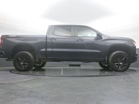 Used 2022 Chevrolet Silverado 1500 Custom Trail Boss w/ LPO, Dark Essentials Package AWD/4WD image 48