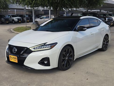 Used 2021 Nissan Maxima SR w/ Sport Mat Group FWD image 7