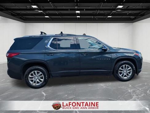 Used 2018 Chevrolet Traverse LT w/ LPO, Floor Liner Package AWD/4WD image 6