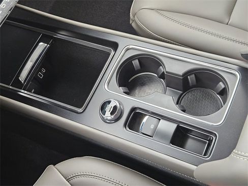 New 2026 Lincoln Corsair Premiere image 19