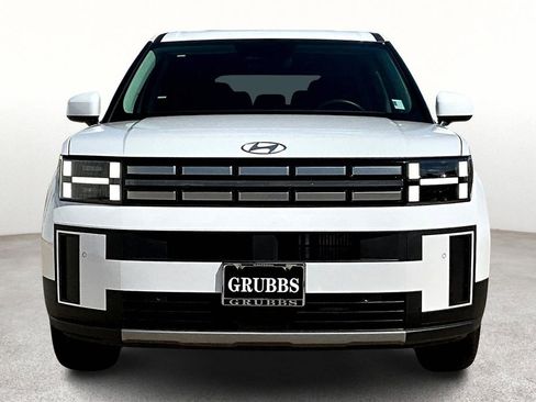 Used 2025 Hyundai Santa Fe SE image 5