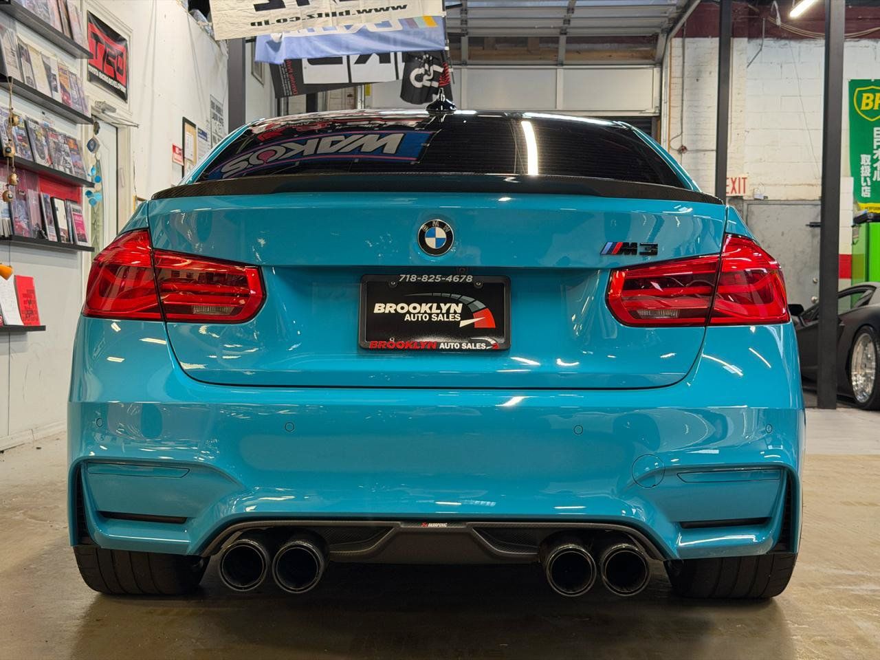 Used 2018 BMW M3 RWD image 8