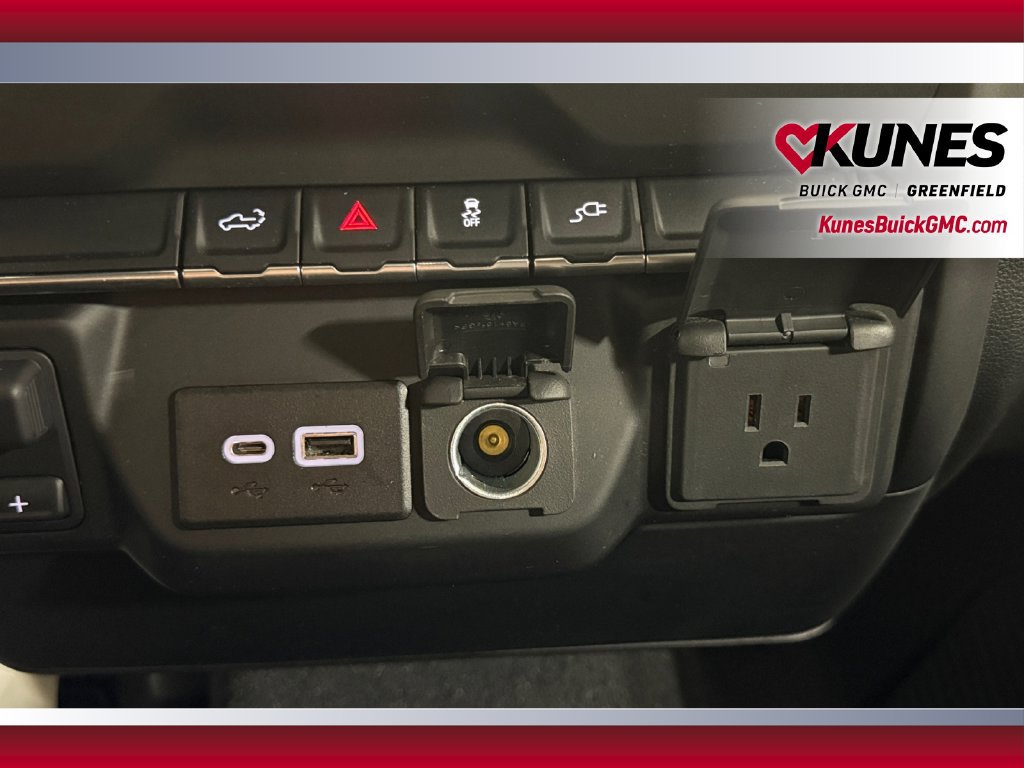 Used 2022 Chevrolet Silverado 2500 Custom w/ Custom Convenience Package AWD/4WD image 29