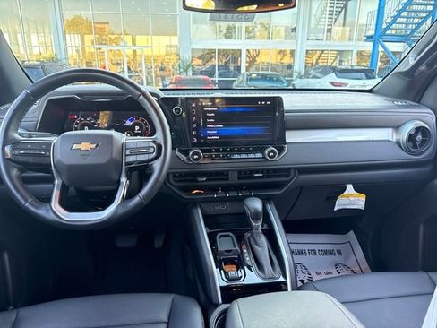 Used 2025 Chevrolet Colorado W/T w/ WT Convenience Package II image 12