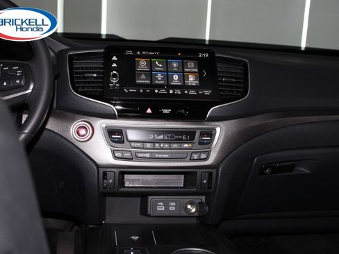 Used 2025 Honda Ridgeline RTL image 19