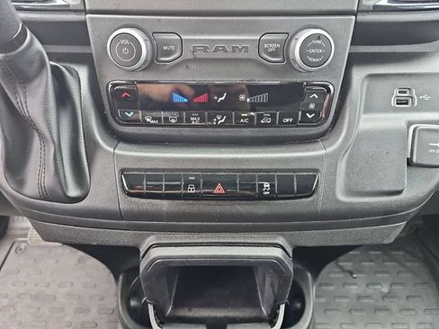 Used 2025 RAM ProMaster 2500 w/ Convenience Group FWD image 28